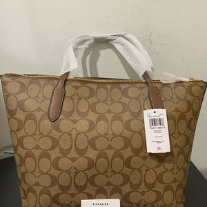❌SOLD❌ new authentic coach tote bag